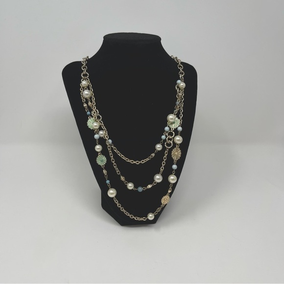 Charming Charlie Multilayer Faux Pearl Beaded Necklace - Picture 2 of 9